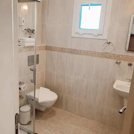 Marinport Bed & Breakfast Ildiri
